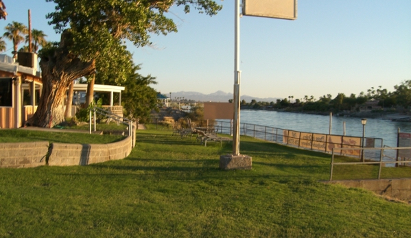 Rainbo Beach Resort - Needles, CA