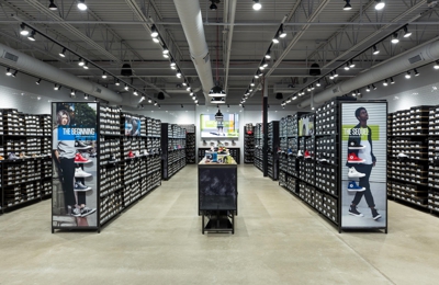 converse outlet in miami