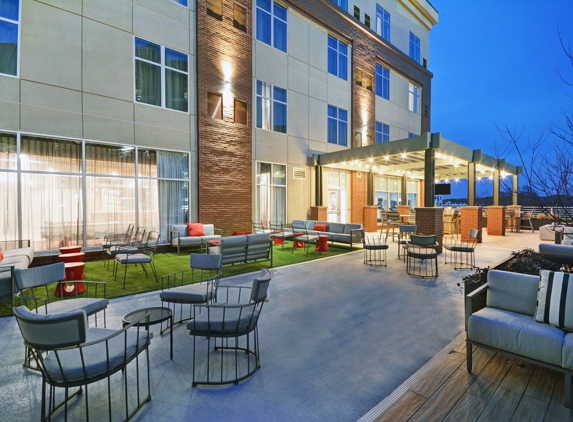 Hampton Inn & Suites Asheville Biltmore Area - Asheville, NC