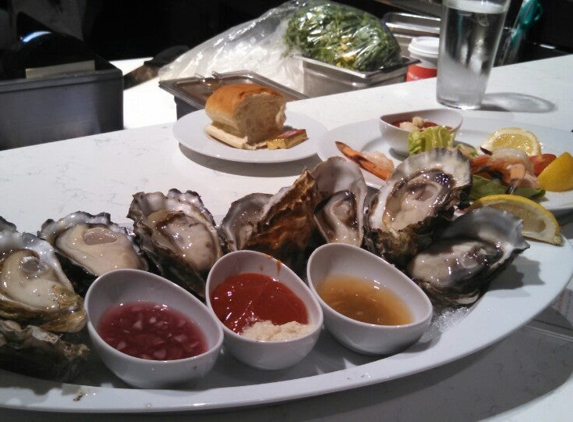 The Oyster Bar - Stateline, NV