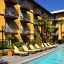 Oxford Suites Lancaster - Bed & Breakfast & Inns