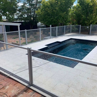 JJ'S FENCING AND GATES - Lake Albert, NSW