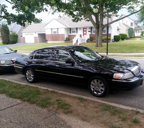 Aaron Limousines Ltd - Wantagh, NY