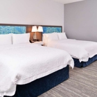 Hampton Inn & Suites St. Paul Oakdale/Woodbury