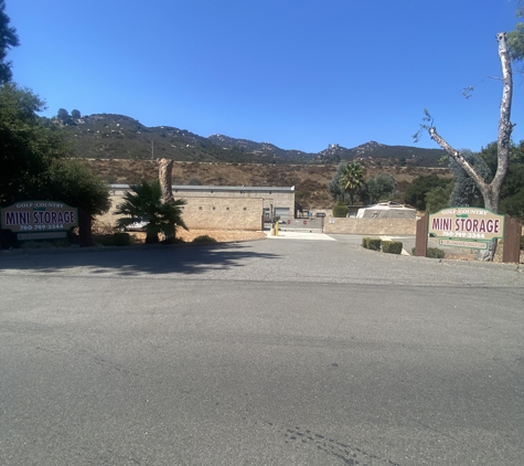 Golf Country Mini Storage - Escondido, CA. Storage Units in Escondido