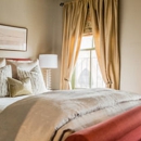 Clarendon Square Bed and Breakfast - Hotels
