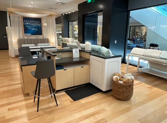 Tempur-Pedic Flagship Store - Minnetonka, MN