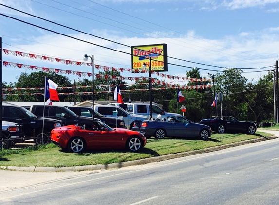 FAMILY MOTORS - Cibolo, TX