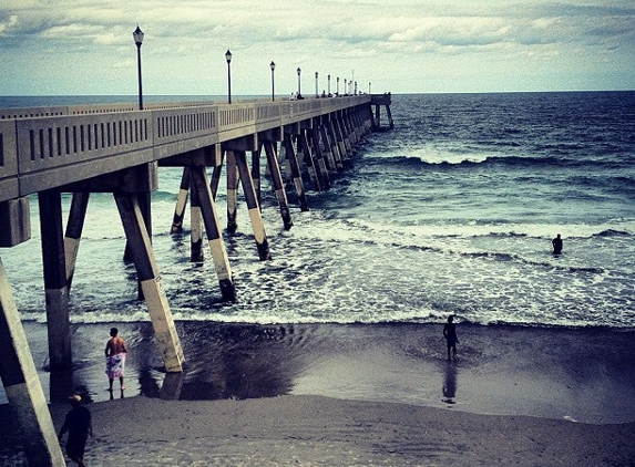 Johnnie Mercers Fishing Pier - Wrightsville Beach, NC