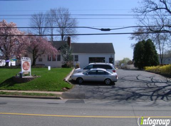 Vintage and Nouveau - Colonia, NJ