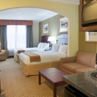 Holiday Inn Express & Suites Winnie