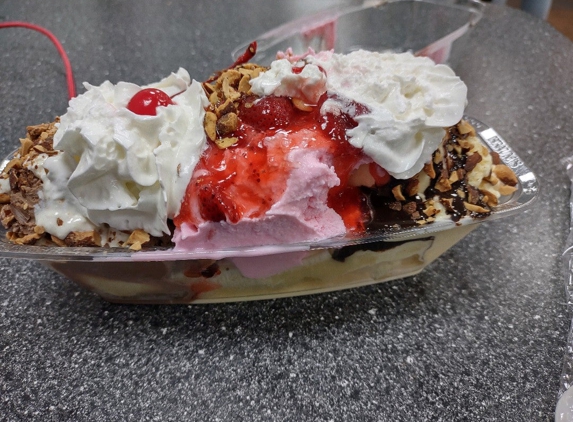 Braum's Ice Cream and Dairy Store - Mount Pleasant, TX
