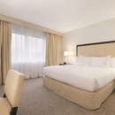 Embassy Suites by Hilton Milwaukee Brookfield - Hotels