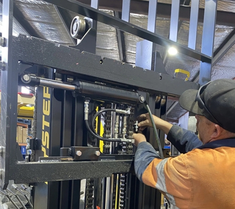 Specialized Forklift Services