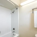 Days Inn by Wyndham Airport - Phoenix - Motels