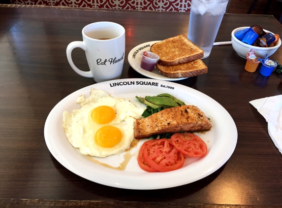 Lincoln Square Pancake House - Indianapolis, IN