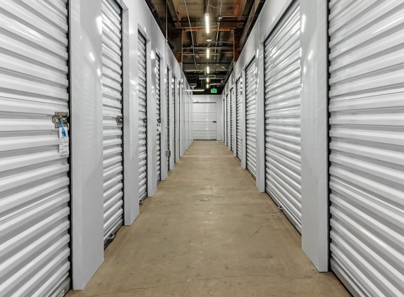 Extra Space Storage - Monrovia, CA